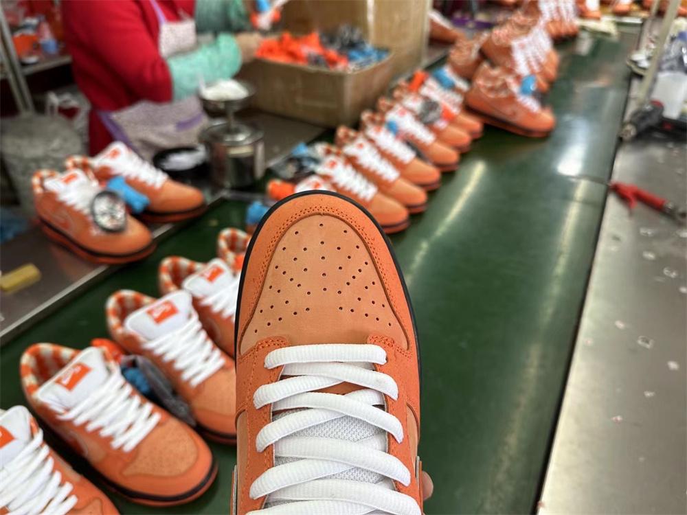 PK GOD NIKE SB DUNK LOW CONCEPTS ORANGE LOBSTER RETAIL MATERIALS READY TO SHIP